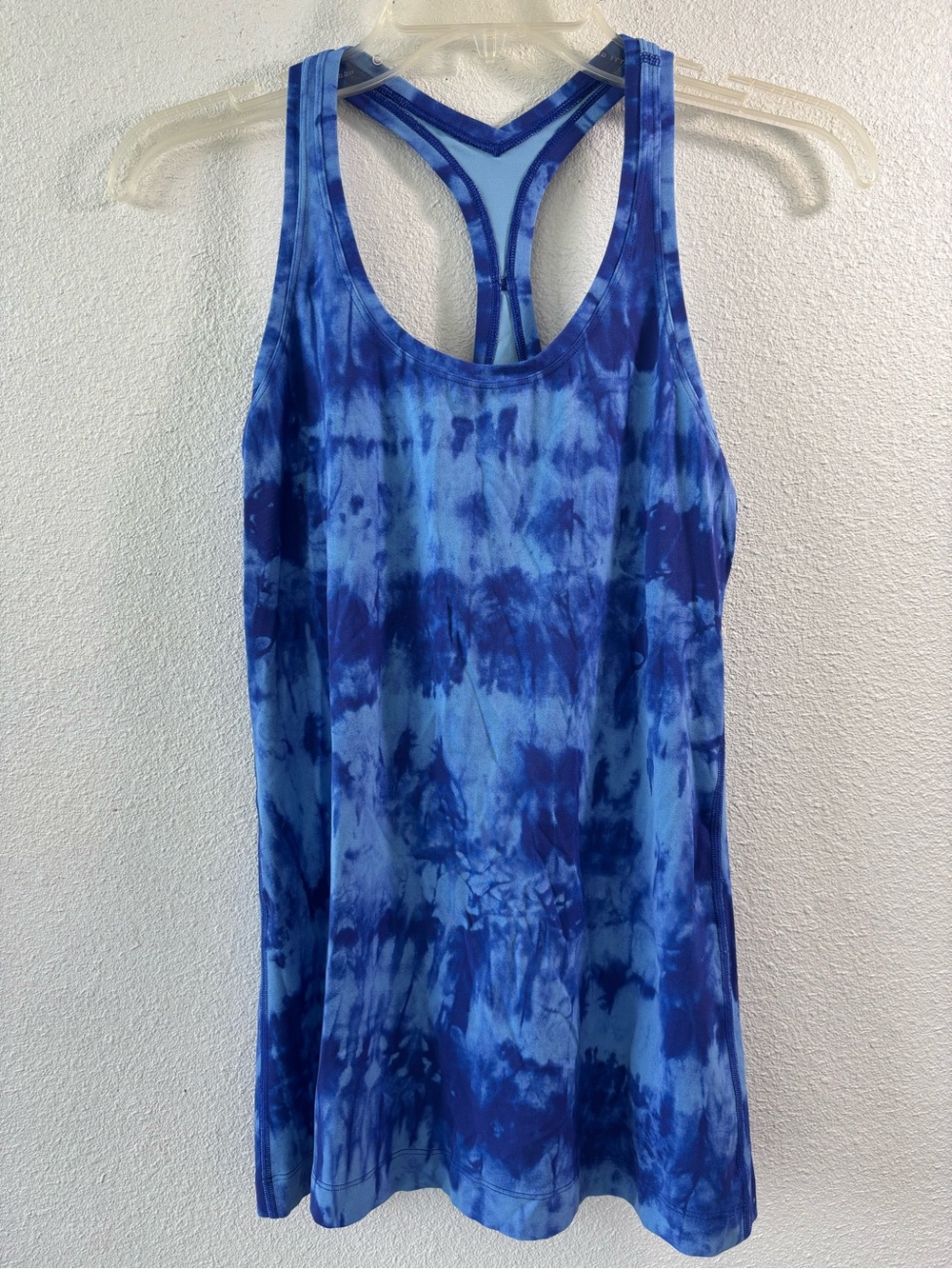 Lululemon Athletica Blue Tie-Dye Women’s Top Size Small